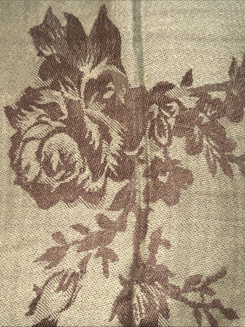 Shawl cashmere / silk 90% cashmere 10 % silk 76” by 26” large soft and beautiful - Picture 15 of 17